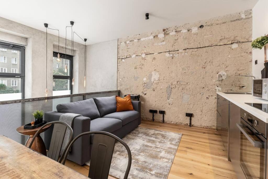 Coolest Apartment In Berlin, Easy Check-In, Industrial Style, Near City Center - Maisonette #2 Exterior photo